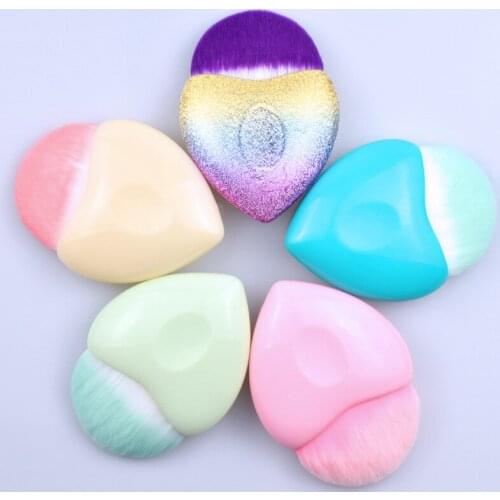 Heart-shaped Explosive Liquid Foundation Brush Single Scrub Makeup Liquid Foundation Brush Makeup Brush