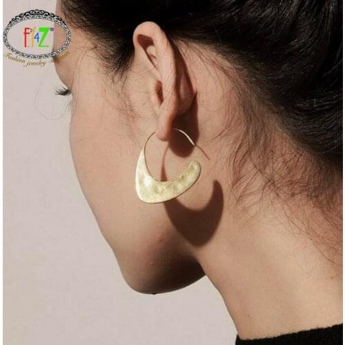 F.J4Z Hot Sale Women Hoop Earrings Popular Brand Simple Metal Round Earrings Hoop Minimalist Jewelry Bringo Bijoux