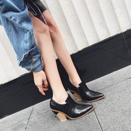 2019 Snake print Women Shoes Retro High Heel Ankle Boots Female Block Mid Heels Casual Western Botas Mujer Booties Plus Size 45