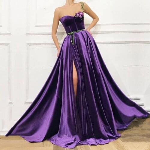 Purple Velvet Evening Dress One Shoulder Arabic Evening Gowns Flowers Muslim Dubai Side Split Formal Party Dress Prom Gown