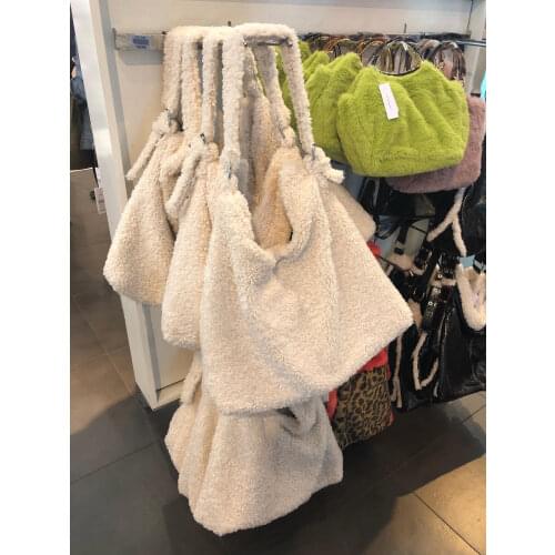 Little red book network homemade lamb hair wool bag female oblique wandering bag faux Fur Winter New Pattern Small Square Bag