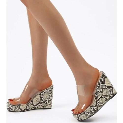 Summer New Shoes Sexy Fashion Transparent Thick Platform Slope With Waterproof Platform Wedge Female Sandals Ladies Slipper