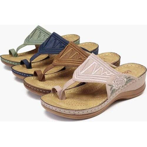 Summer Women Embroidered Slippers Ladies Wedges Heel Clip Toe Flip Flops Female Soft Bottom Comfortable Slides Outdoor Shoes