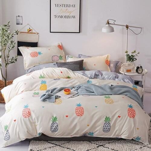 Brief Style Polyester bedding Sets Queen Twin Size Blanket Cover Set Sanding Fabric Cartoon Pineapple Printing Bed Linens
