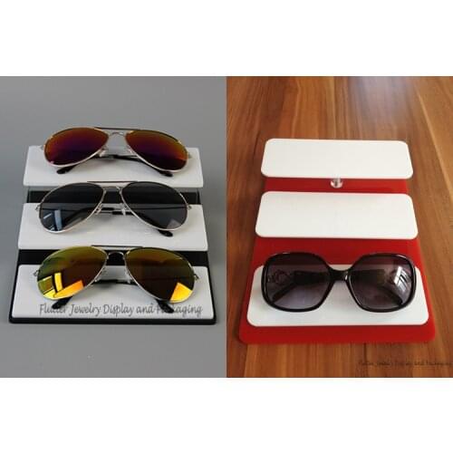 High Quality Acrylic 3-Layer Sunglass Display Rack Glass Display Stand Eyeglasses Holder Showing for 3 Pairs Sunglasses Display