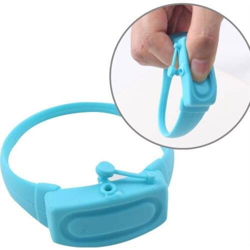 Adults Kid Liquid Wristband Hand Pumps Hand Wash Gel Dispenser Bracelet Wristband Hand Soothing Silicone Hand Bracelet Pumps New