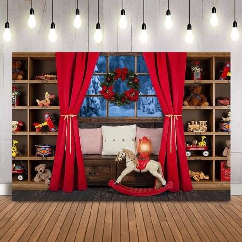 Christmas Windows Birthday Backdrop for Photography Toy Trojan Wreath Background for Photo Studio Newborn Kids Portrait Props