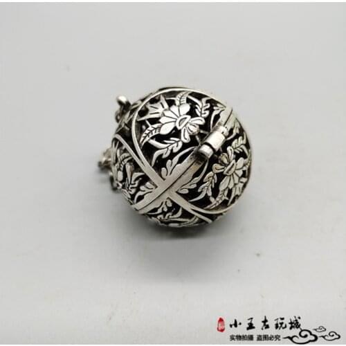 Antique Tibetan Silver openwork gyroscope incense ball sandalwood incense ball sachet car pendant back flow censer