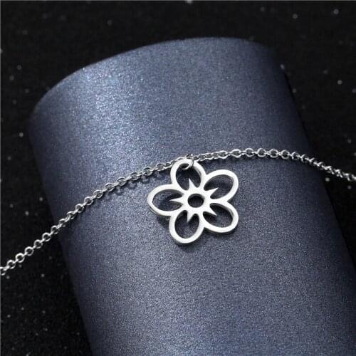 Stainless Steel Hollow Lucky Plant Lotus Flower Pendant Chain Necklace Love Woman Mother Girl Gift Wedding Jewelry