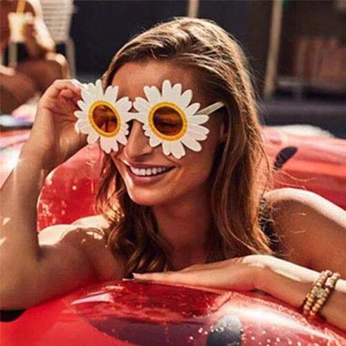Hawaii Party Flowers Small Daisy Glasses Wedding Birthday Sun Flower Sunglasses Bachelorette Event Party Supplies