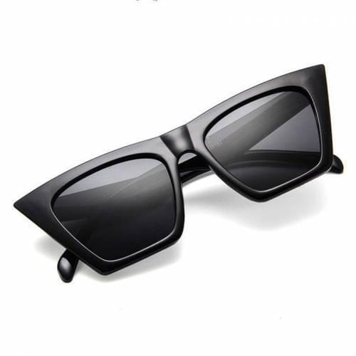 Womens Eyewear Models Latest Fashion Square Frame Sunglasses Models Cat Eye Free Shipping Box These glasses are very cool