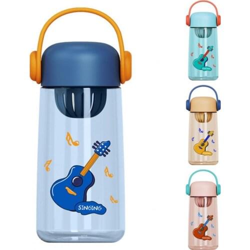 Kids Water Cup Creative Sports Water Bottle Eco-friendly Good Seal Performance Plastic Water Cup with Handle Portable Water Cups