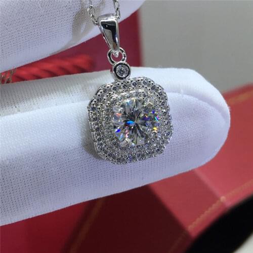 Geoki 925 Sterling Silver Perfect Cut 1 Ct Passed Diamond Test D Color VVS1 Moissanite Vintage Square Pendnt Necklace Chain