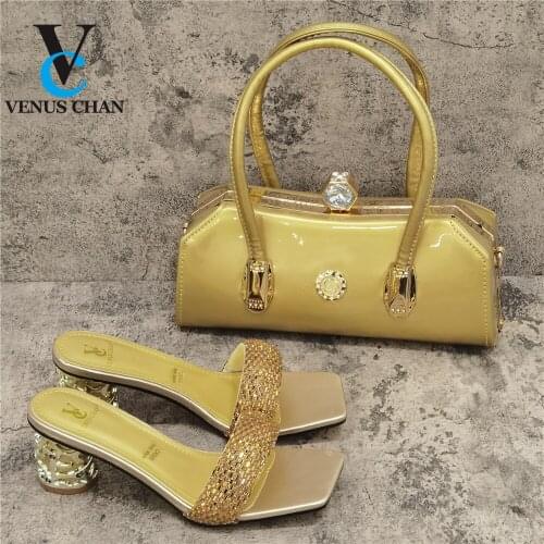 Buckle Strap Sandals Nigerian Women Shoes and Bag Set in Golden Color with Shinning Crystal Italian Lady Shoes and Bag for Party