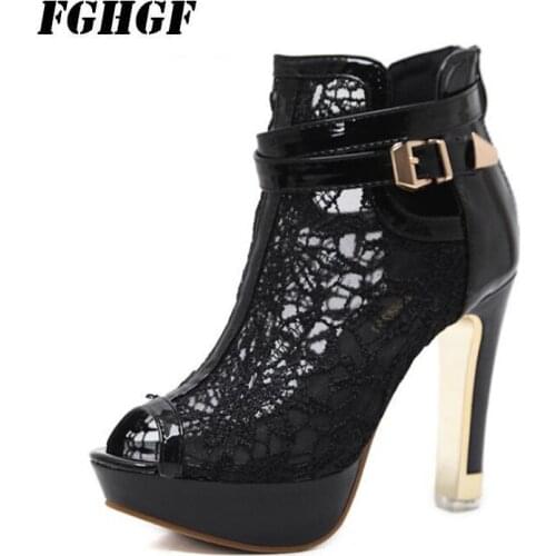 Womens boots fall/winter belted Martin boots Platform boot High-heeled womens shoes show thin black ones Belt buckle boot35-43