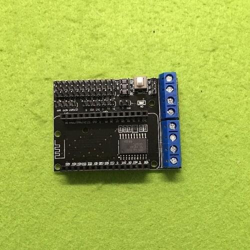 ESP8266 WiFi motor drive expansion board L293D ESP12E Lua applies Things smart car