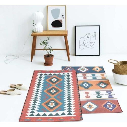 Retro Bohemian Carpet Hand Woven Cotton Linen Carpet Bedside Rug Geometric Printing Floor Mat Living Room Bedroom Rug Home Decor