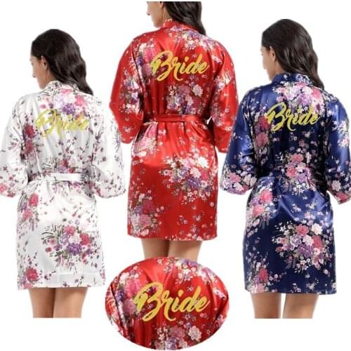 Wholesale Bride Letter Gold Glitter Daffodil Women Floral Kimono Robe Satin Bridesmaid Sleepwear Spa Wedding Bathrobes T22
