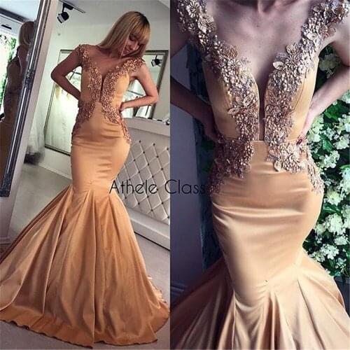2021 Elegant Mermaid Evening Dresses Long Satin Short Sleeves Appliques Lace Robe De Soiree V-Neck Evening Party Prom Dress