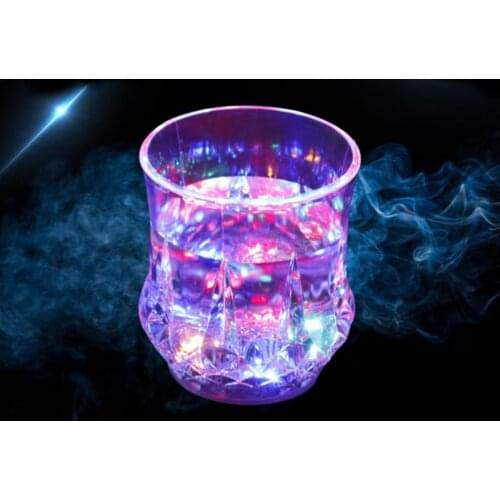 Creative Light Up LED Cups Automatic Flashing Drinking Cup Mugs Color Changing Beer Whisky Glass Cup For Bar Club Party Supplies