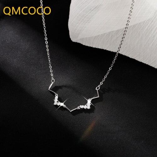 Fashion Delicate Wave-shape Zircon Pendant Necklace Simple Geometry Pendant Silver Clavicle Chain For Woman Jewelry Gifts