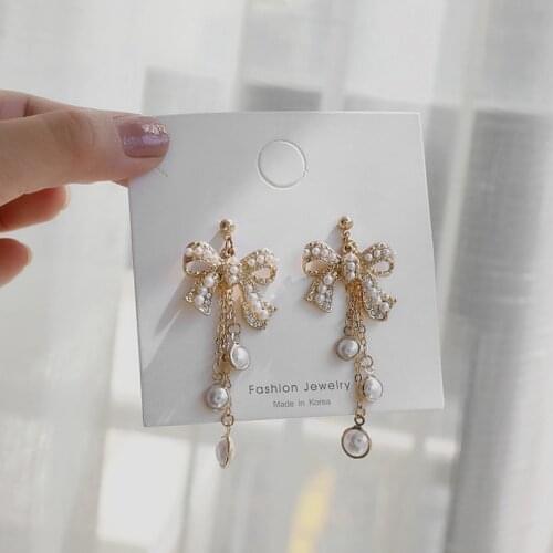 Korean Bow Shape Imitation Pearl Clip on Earrings 2020 Rhinestone Bowknot Long Pearl Tassel Clip Earrings Without Piercing Women