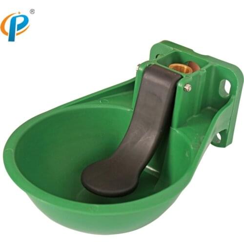 Chuangpu Dairy Farm 2.5Liter Automatic Green Color Plastic Cow Drinking Bowl for Feeding Cattle Water