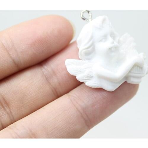 Yamily 10pcs/32*27mm Baroque White Angle with wing charm Resin Angle pendant For DIY Jewelry Necklace Making