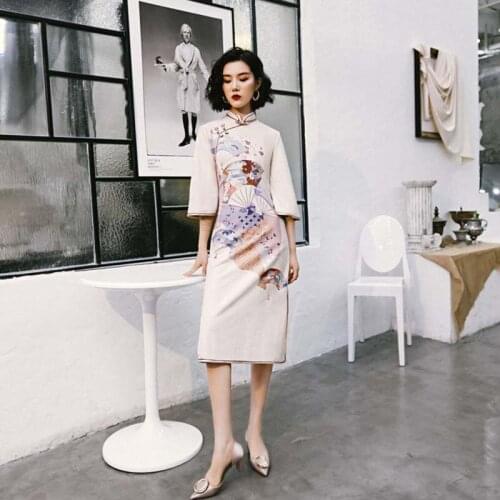 White Cheongsam Modern Chinoise Long Dresses Qi Pao Women Oriental Style Slim Gown Girl Chinese Traditional Dress Qipao Costume