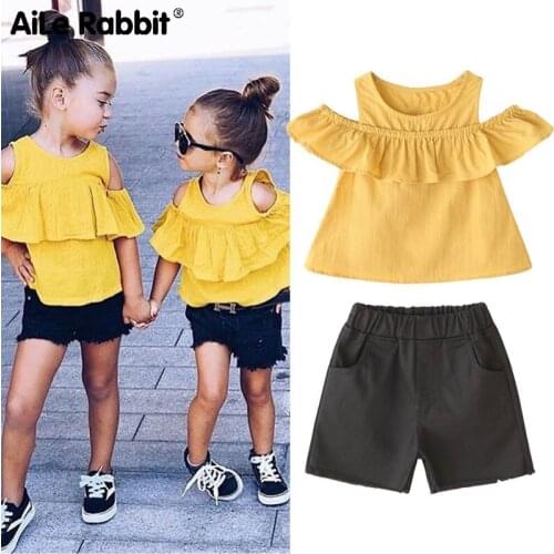 AiLe Rabbit 2019 new childrens clothing summer girls strapless wooden ear sleeves doll shirt shorts hot pants two-piece