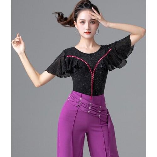 Latin Dance Tops 2021 New Short Sleeve Silver Silk Practice Shirt Modern Ballroom Dance Training Clothes Rumba Blousers DQL5666