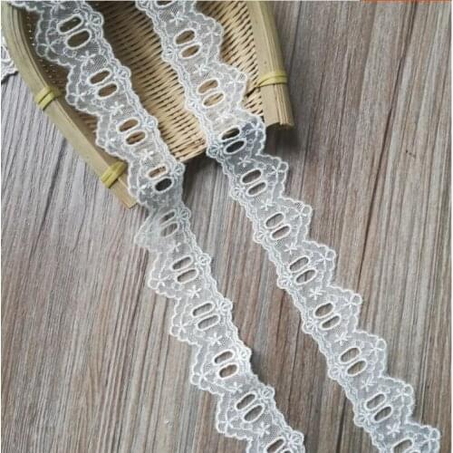 5 Yards Water Soluble Venise Hollow Lace Trim Light Beige Lace Fabric for Wedding Bridal and Garment Decoration