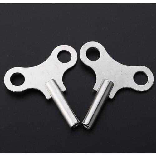 2pcs Steel Clock Key Metal Clock Key Sturdy Clock Tools Winding Chain Repair Tool for Home Shop Clock (Silver, Common Pattern)
