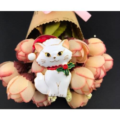 50pcc/lot Christmas White Kitten Broach Enamel Christmas Hat Kitty Cat Present Jewelry Brooches for Cat Lover