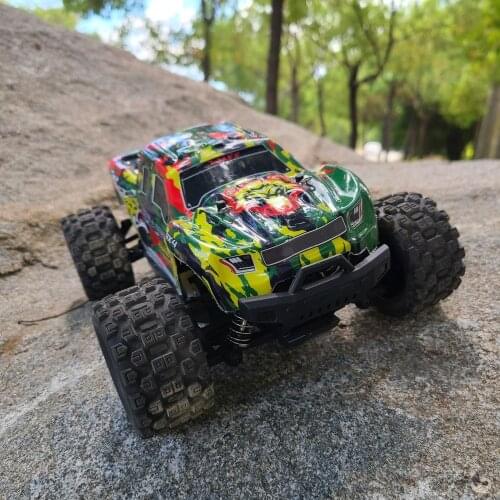 8894 Flytec 1:18 38km/h 4WD 2.4G High Speed Bigfoot Monster Truck Car Rock Crawler Off-road Drift Car Kids Toys Gift