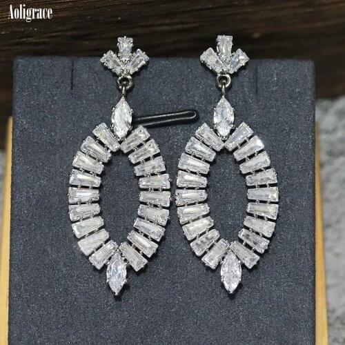 Cubic Zirconia Leaf Design Drop Earrings for Women Silver CZ Dangle Earrings Simple Fashion Wedding Jewelry Accessories Gifts