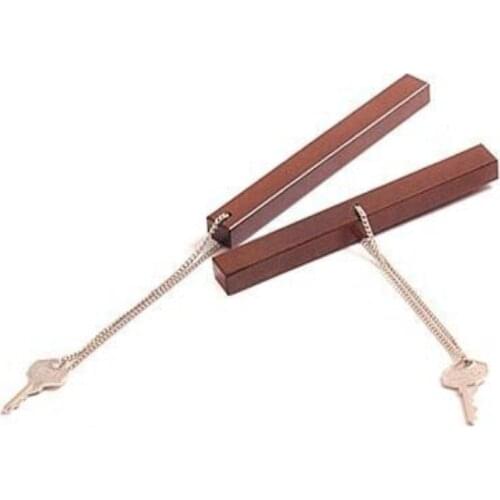 Free Shipping! Mystery Key Holder By Mikame - Magic Tricks,Illusions,Stage Magic,Close Up,Mentalism,Comedy,As Seen On Tv Magia