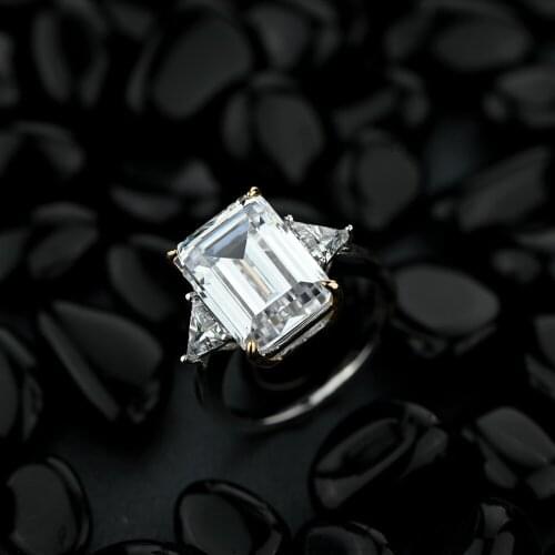 Trendy 925 Sterling Silver Emerald Cut Sona Diamond Rings for Women Fine Jewelry White Gold 3 Stone Ring Engagement Wedding