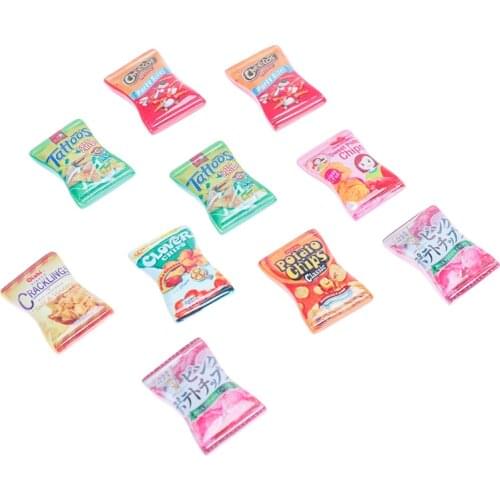 10PCS Mini Simulation Potato Chips Miniature Dollhouse Snacks Food For Doll Kitchen Accessories Toy Random Color Sent