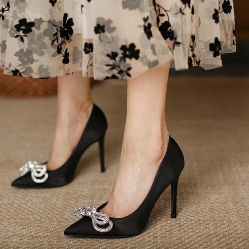 2021 Spring and Summer New Pointed Toe Satin Stiletto Rhinestone Bow High Heels Women Versatile Single-Layer Shoes