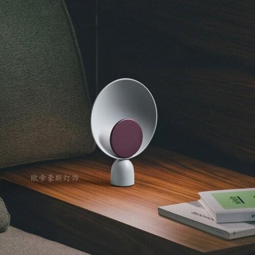Nordic Metal Disc Table Lamp Restaurant Bar Villa Hotel Home Creative Art Living Room Bedroom Bedside Study Desk Lighting TA143