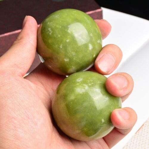 2 Pcs Natural Jade Stone Massage Ball Smooth Round Massager for Hand Foot Jade Massager Health Care Relax Body Massage Tools