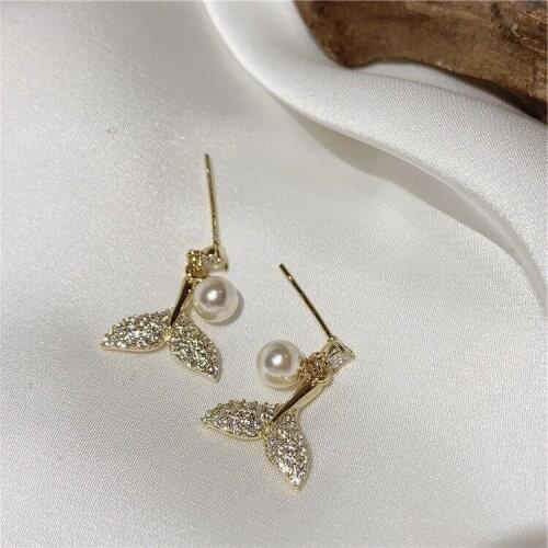 Sweet and Romantic Mermaid Tail Dangle Earrings For Woman Pearl Korean Fashion Jewelry Party Girls Lady Accessories Earrings