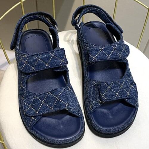 Woman Shoes Luxury Sandals Women Hook & Loop Leather Casual Beach Shoes Women New Arrival Hot Sale Flat Leisure Lady Sandals