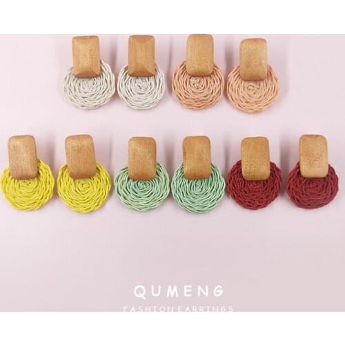 2021 Fashion Classic Wooden Colorful Rattan Woven Geometric Round Wood Earrings Pendant Womens Party Bohemian Retro Jewelry