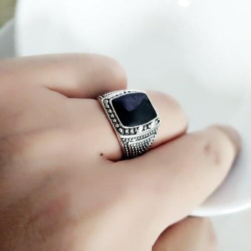 2019 New silver Colors Vintage Retro Ring For women Antique With Shinning black Crystal ring