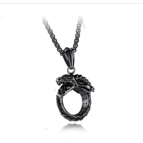 Snake Necklace 2021 Cute Animal Snake Pendant Necklace For Women Men Temperament Snake Pendant Necklaces Bijoux