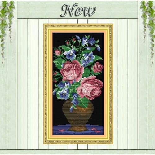 The roses in a glass vase,Pattern printed on canvas DMC 11CT 14CT Cross Stitch kit,needlework embroidery Set,Beauty Flower Decor