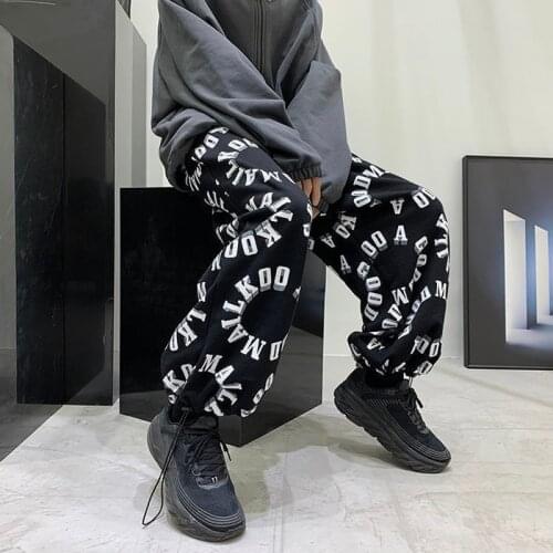 Mens Street Wear Pants 2021 New Fashion Letter Print Long Cargo Pant Jogger Trousers Male Streetwear Hip Hop Harajuku Pants