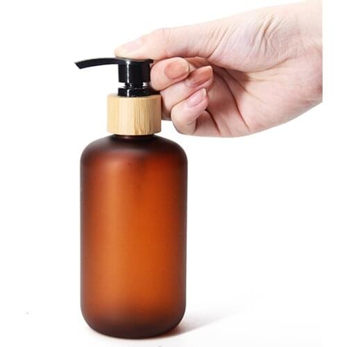 500Ml Matt Amber Round Boston Clip Pump Lotion Bottle Pet Plastic Bottle Shampoo Press Shampo Bottle Lotion Pump with Bamboo Lid